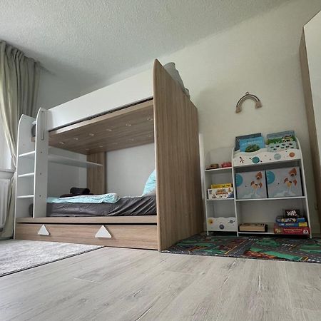 Neu Familienfreundliche Fewo In Seennaehe Im Leipziger Sueden Markkleeberg Exterior foto